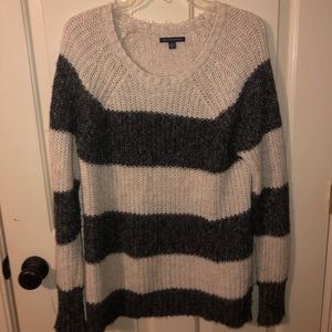 american eagle sweater